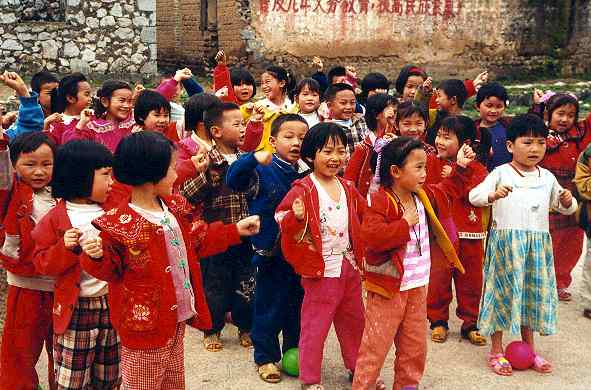 137 Yangshuo.jpg (39525 bytes)