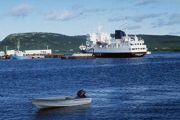 goose bay labrador screen