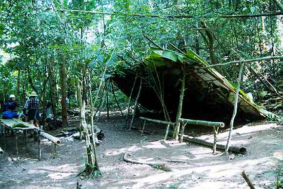 Trecking 164.jpg (39806 bytes)