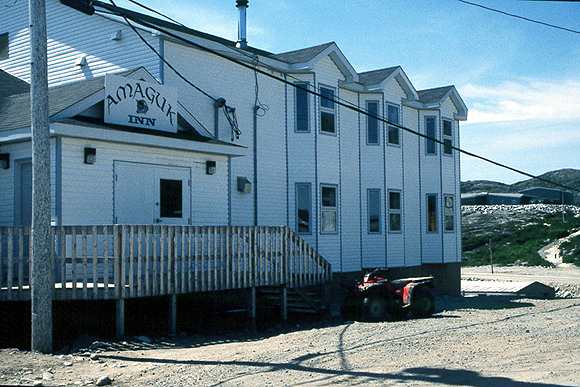 hopedale 3.jpg (39606 bytes)