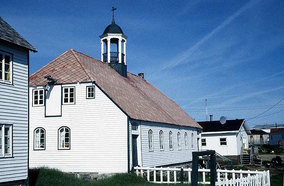 hopedale 9.jpg (39453 bytes)